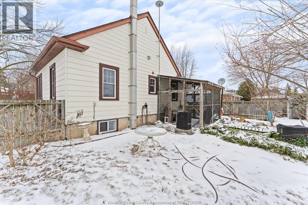 127 Balaclava Street South, Amherstburg, ON - Outdoor