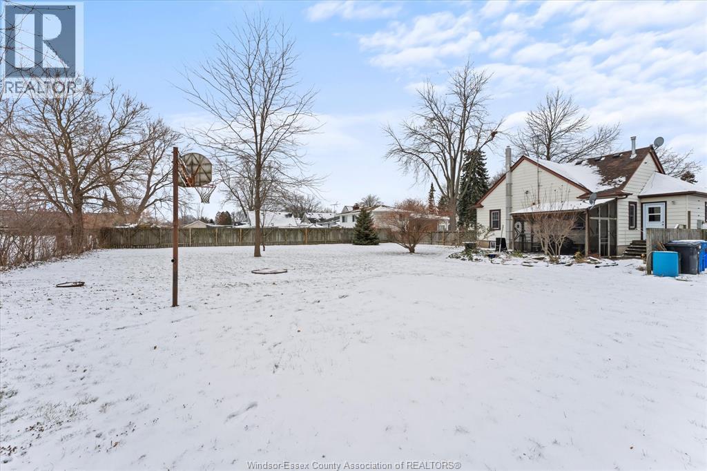 127 Balaclava Street South, Amherstburg, ON - Outdoor