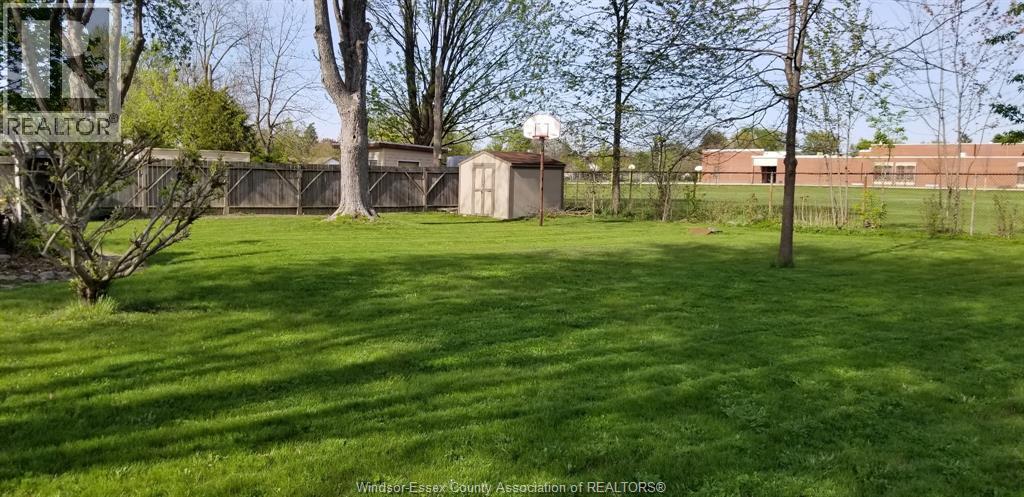 127 Balaclava Street South, Amherstburg, ON - Outdoor With Backyard