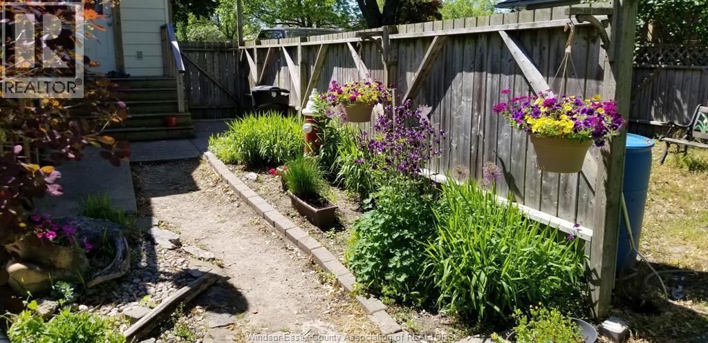 127 Balaclava Street South, Amherstburg, ON - Outdoor