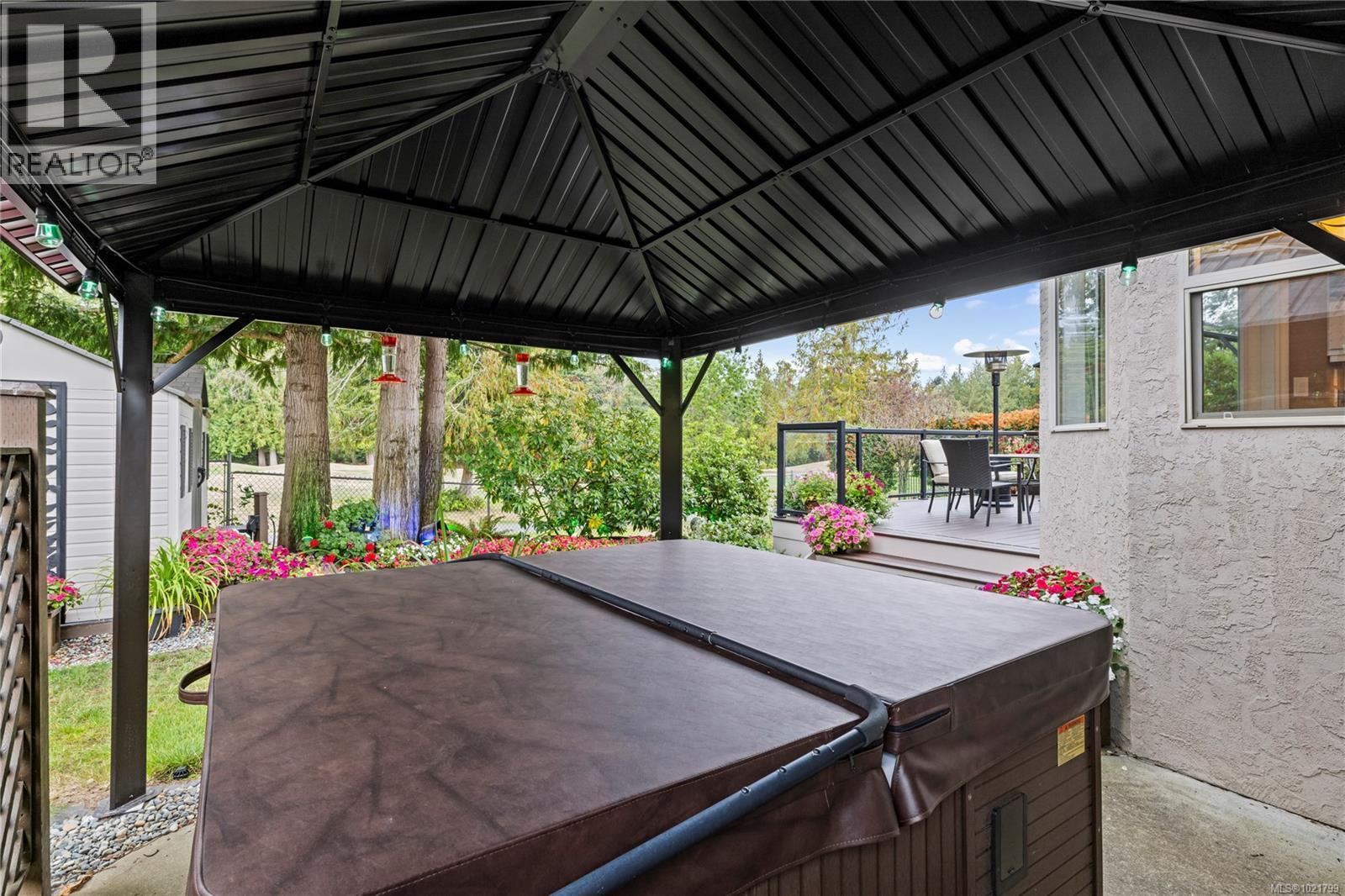 779 Mulholland Dr, Parksville, BC - Outdoor With Deck Patio Veranda With Exterior