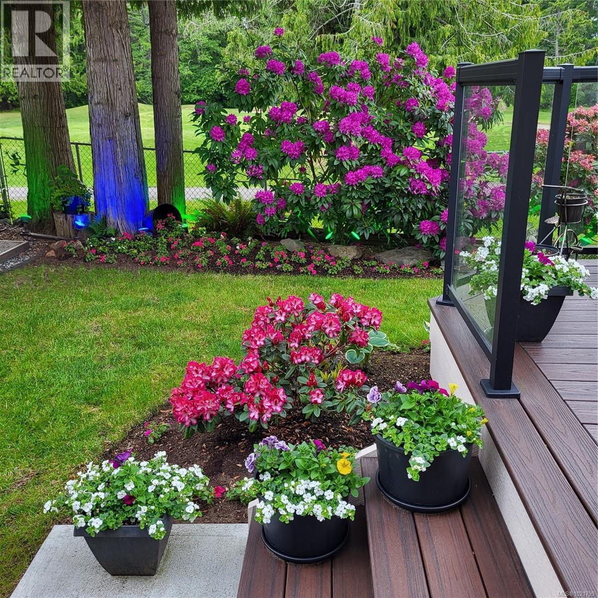 779 Mulholland Dr, Parksville, BC - Outdoor