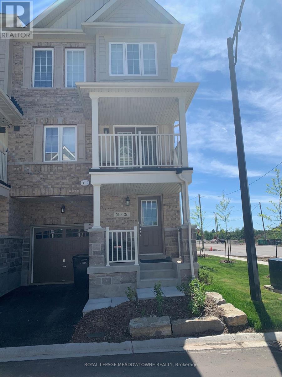 20 - 88 Decorso Drive, Guelph, ON - Outdoor