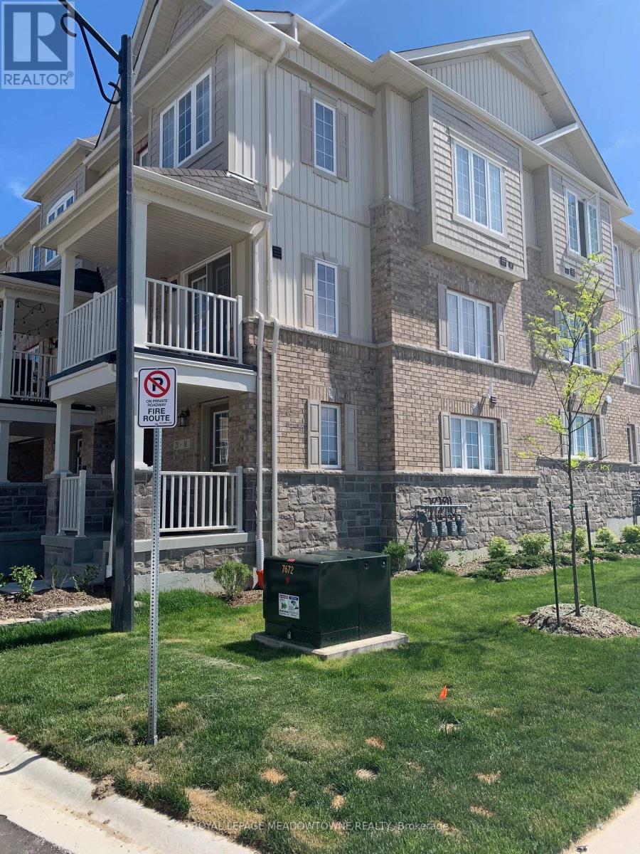 20 - 88 Decorso Drive, Guelph, ON - Outdoor With Facade