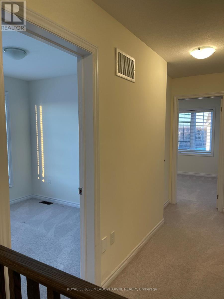 20 - 88 Decorso Drive, Guelph, ON - Indoor Photo Showing Other Room