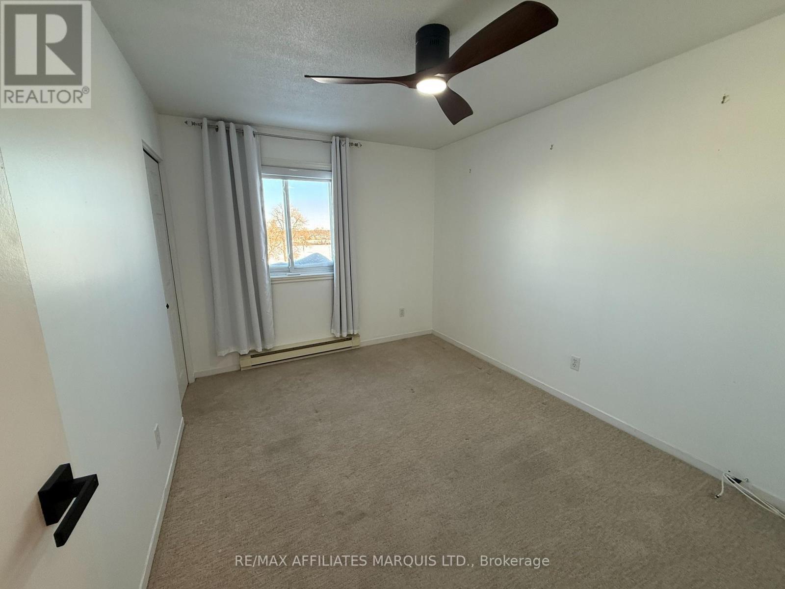 Second bedroom - 307 - 220 Kenyon Street W, North Glengarry, ON - Indoor Photo Showing Other Room