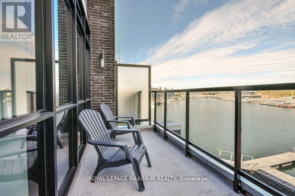 3527 Riva Avenue, Innisfil, ON - Outdoor With Body Of Water With Balcony