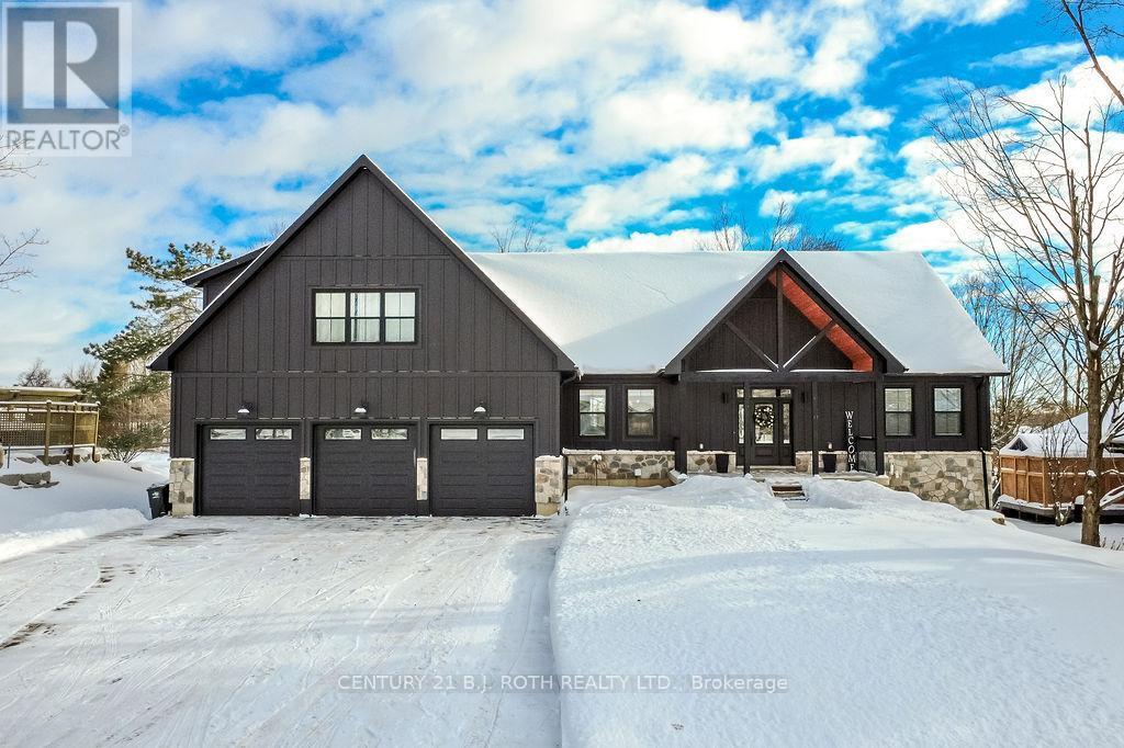 63 Highland Drive, Oro-Medonte, ON - Outdoor