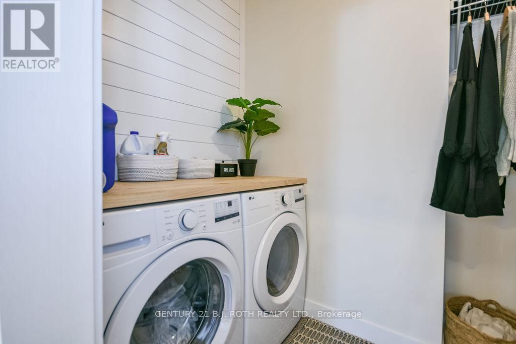 63 Highland Drive, Oro-Medonte, ON - Indoor Photo Showing Laundry Room