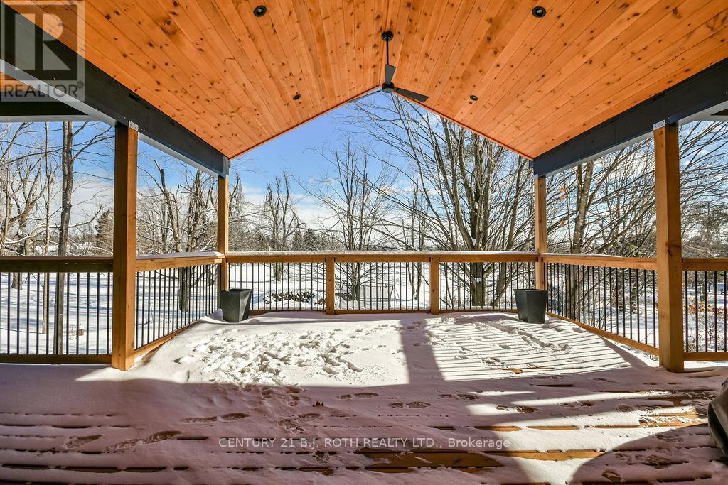 63 Highland Drive, Oro-Medonte, ON - Outdoor With Deck Patio Veranda With Exterior