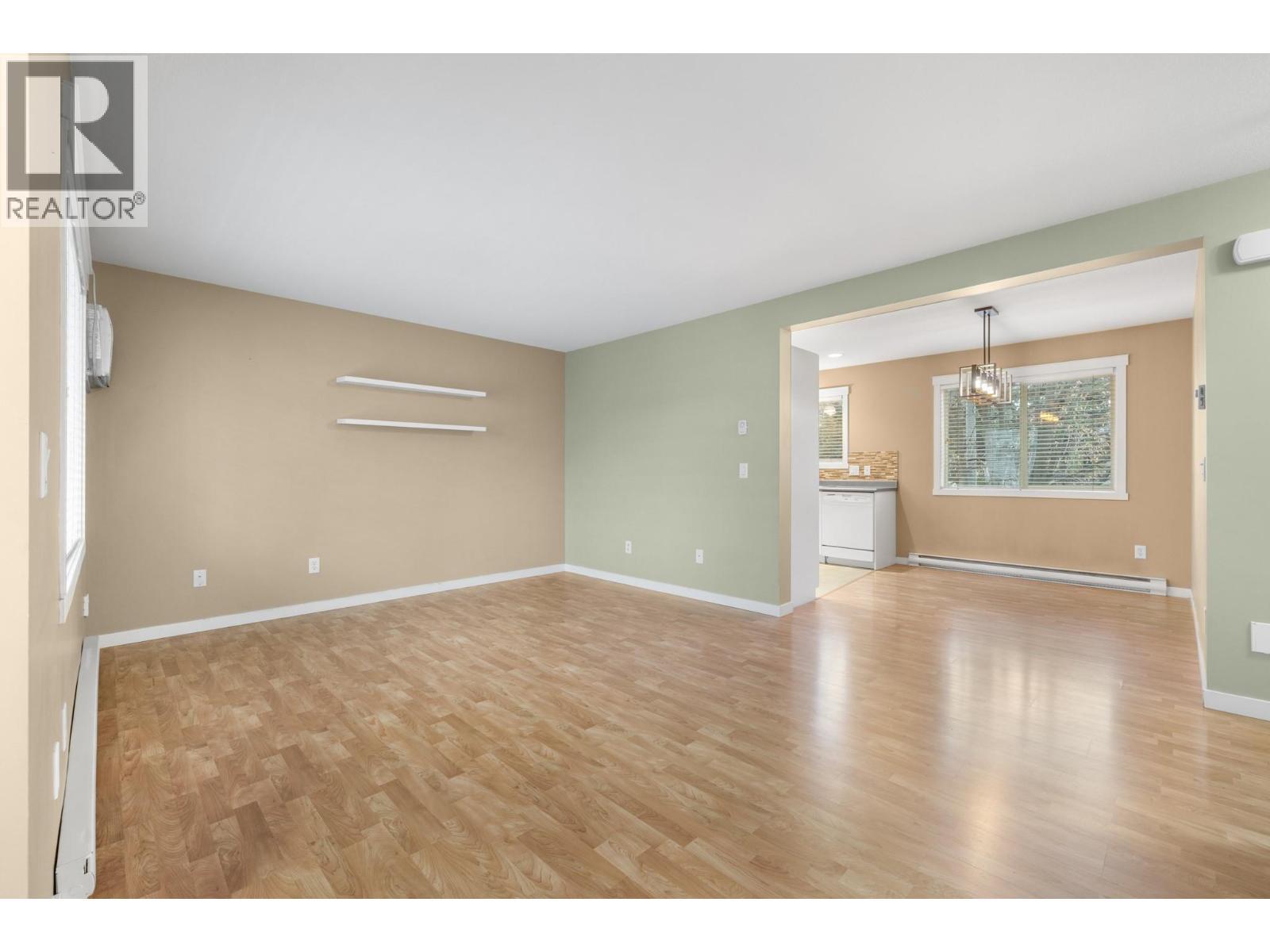 124 Mills Road Unit# 6, Kelowna, BC - Indoor Photo Showing Other Room