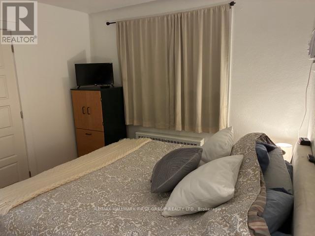 801 Ritson Road S, Oshawa (Lakeview), ON - Indoor Photo Showing Bedroom