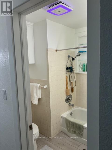 801 Ritson Road S, Oshawa (Lakeview), ON - Indoor Photo Showing Bathroom