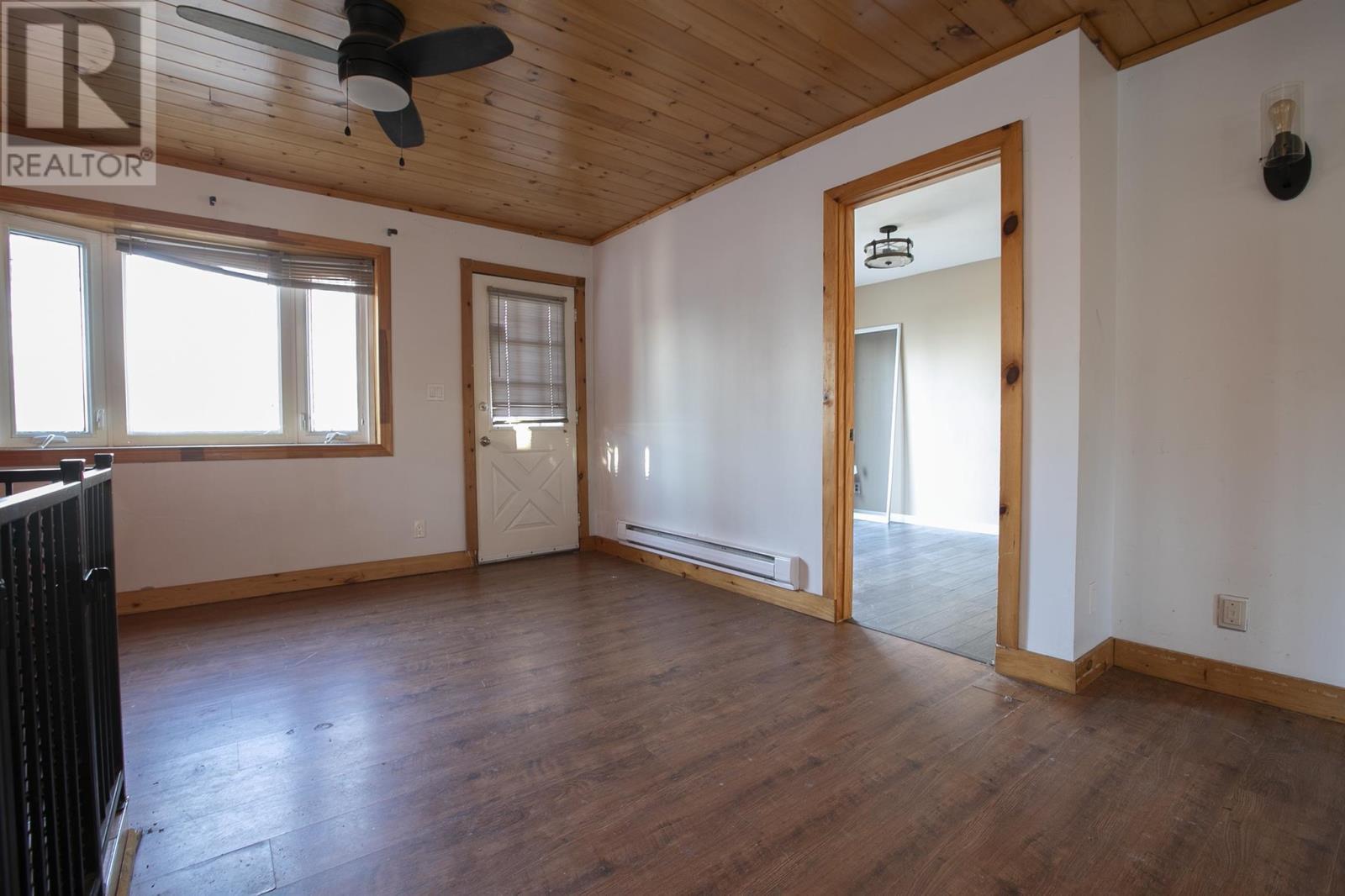 161 Nils Bay Rd, Goulais River, ON - Indoor Photo Showing Other Room