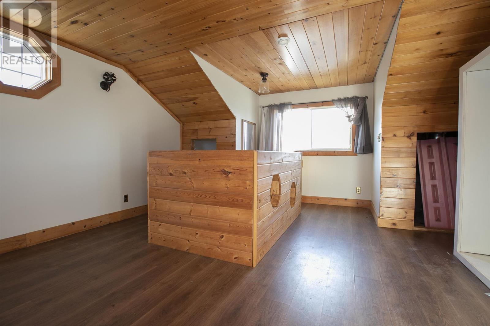 161 Nils Bay Rd, Goulais River, ON - Indoor