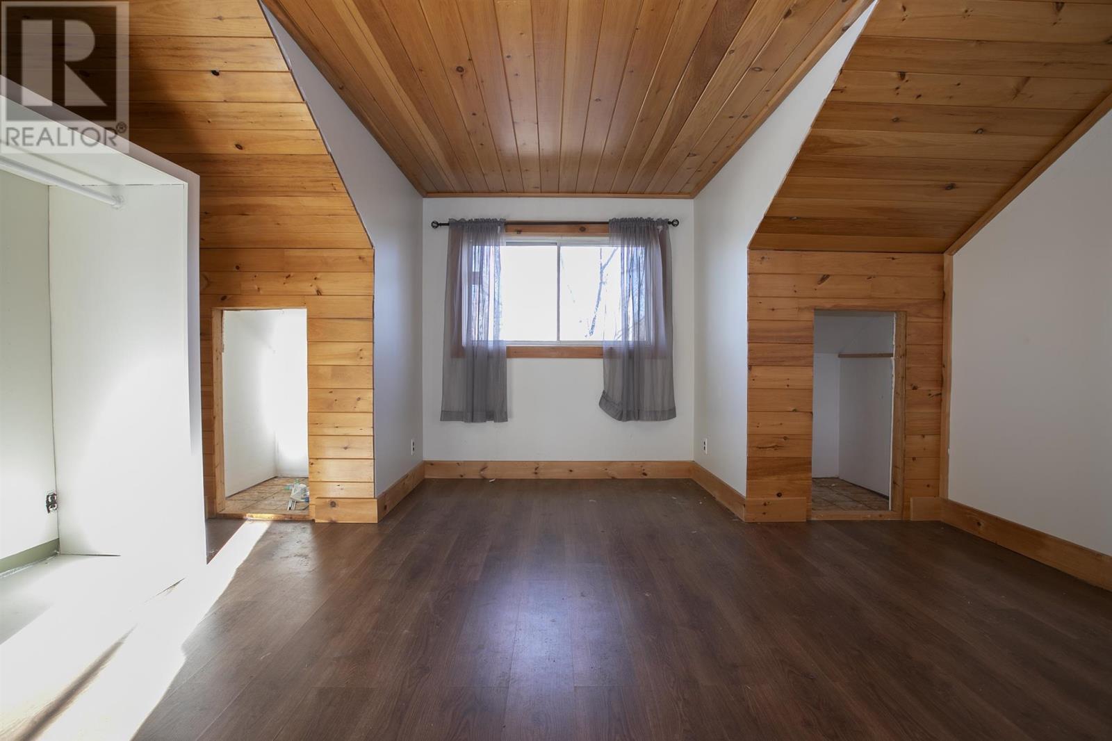 161 Nils Bay Rd, Goulais River, ON - Indoor Photo Showing Other Room