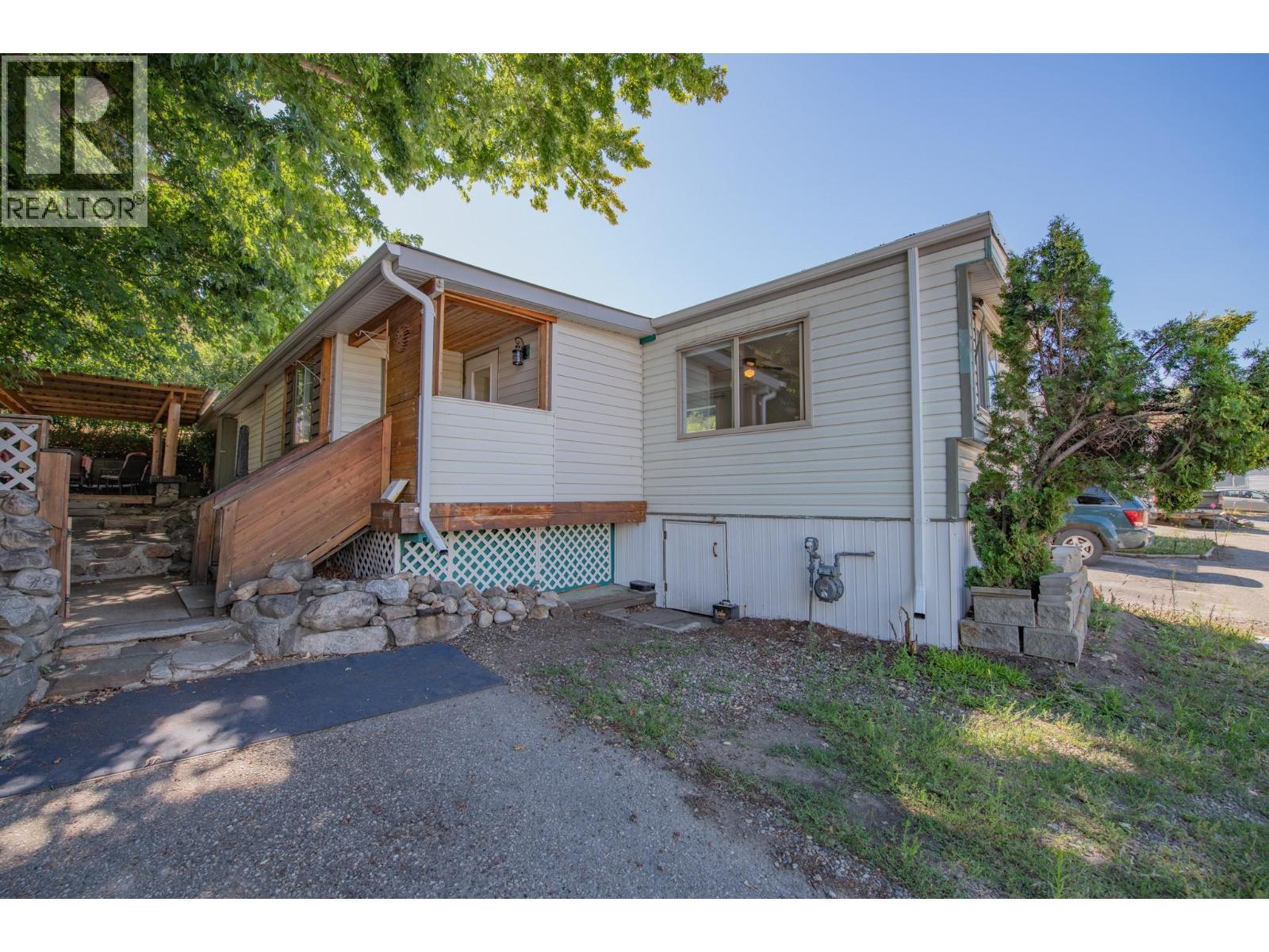 15401 Kalamalka Road Unit# 211, Coldstream, BC