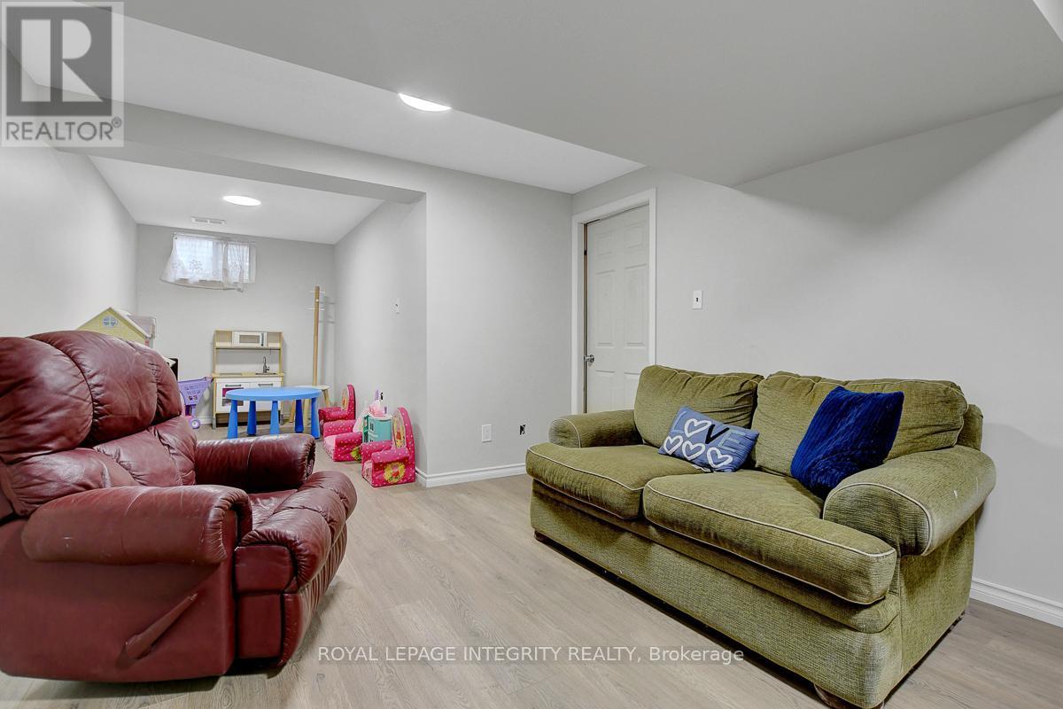 34 Stokes Crescent, Ottawa, ON - Indoor Photo Showing Basement
