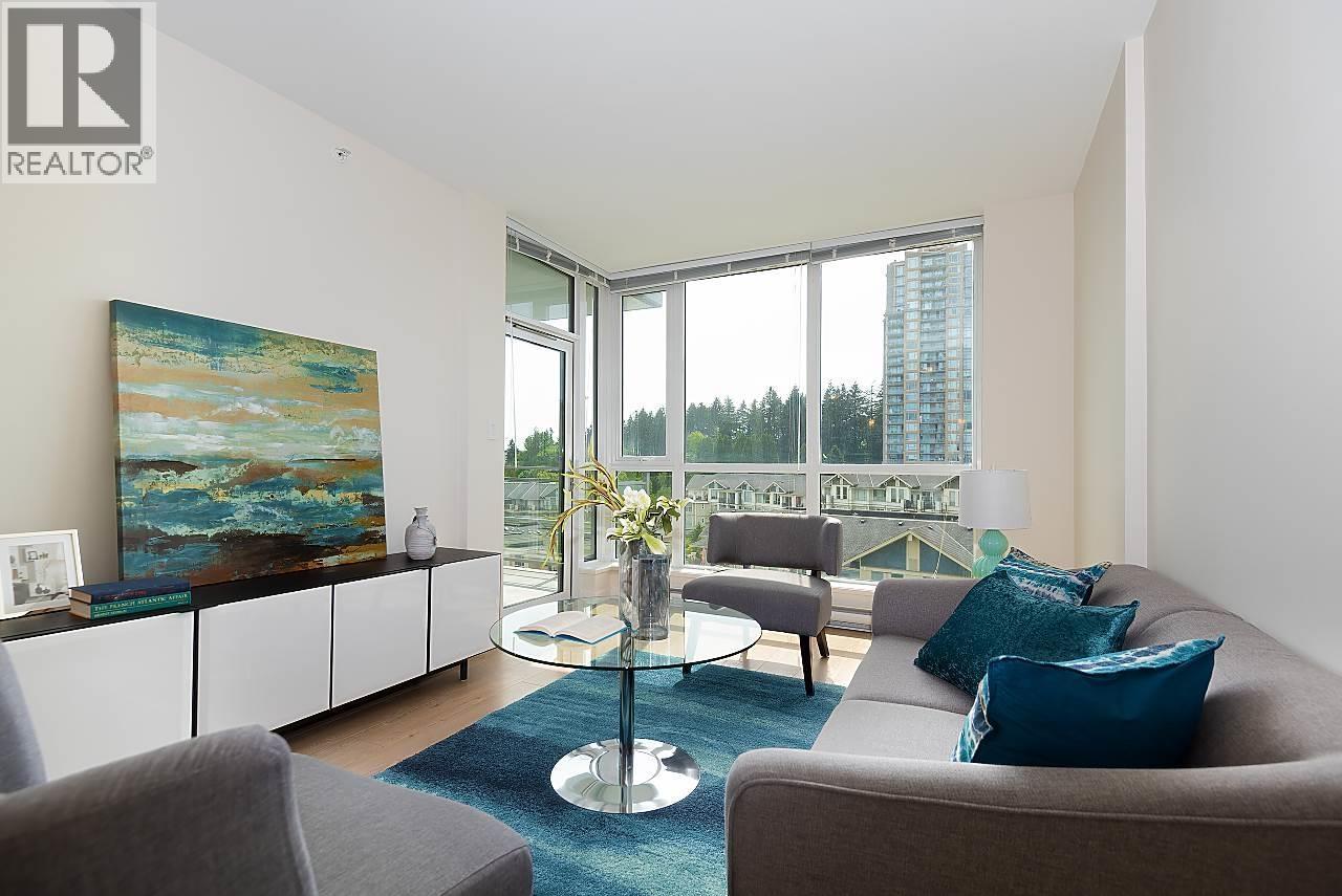 1007 271 Francis Way, New Westminster, BC - Indoor Photo Showing Living Room