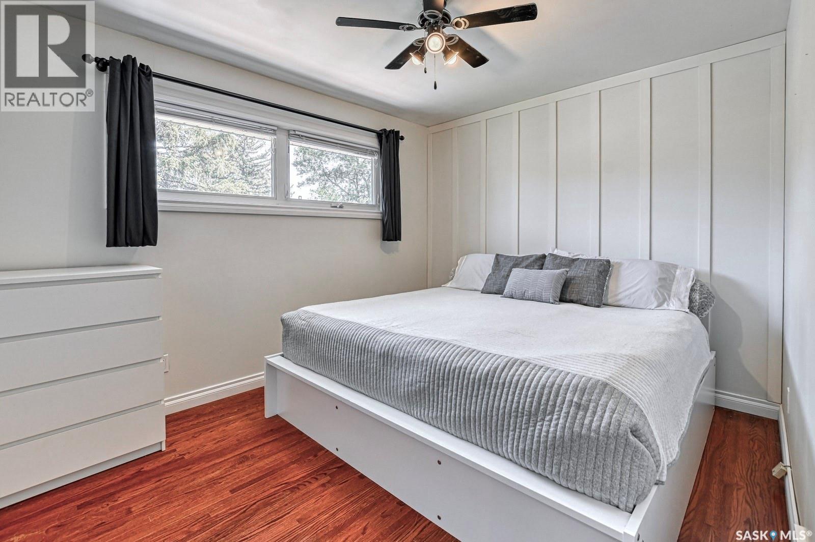 93 Cardinal Crescent, Regina, SK - Indoor Photo Showing Bedroom