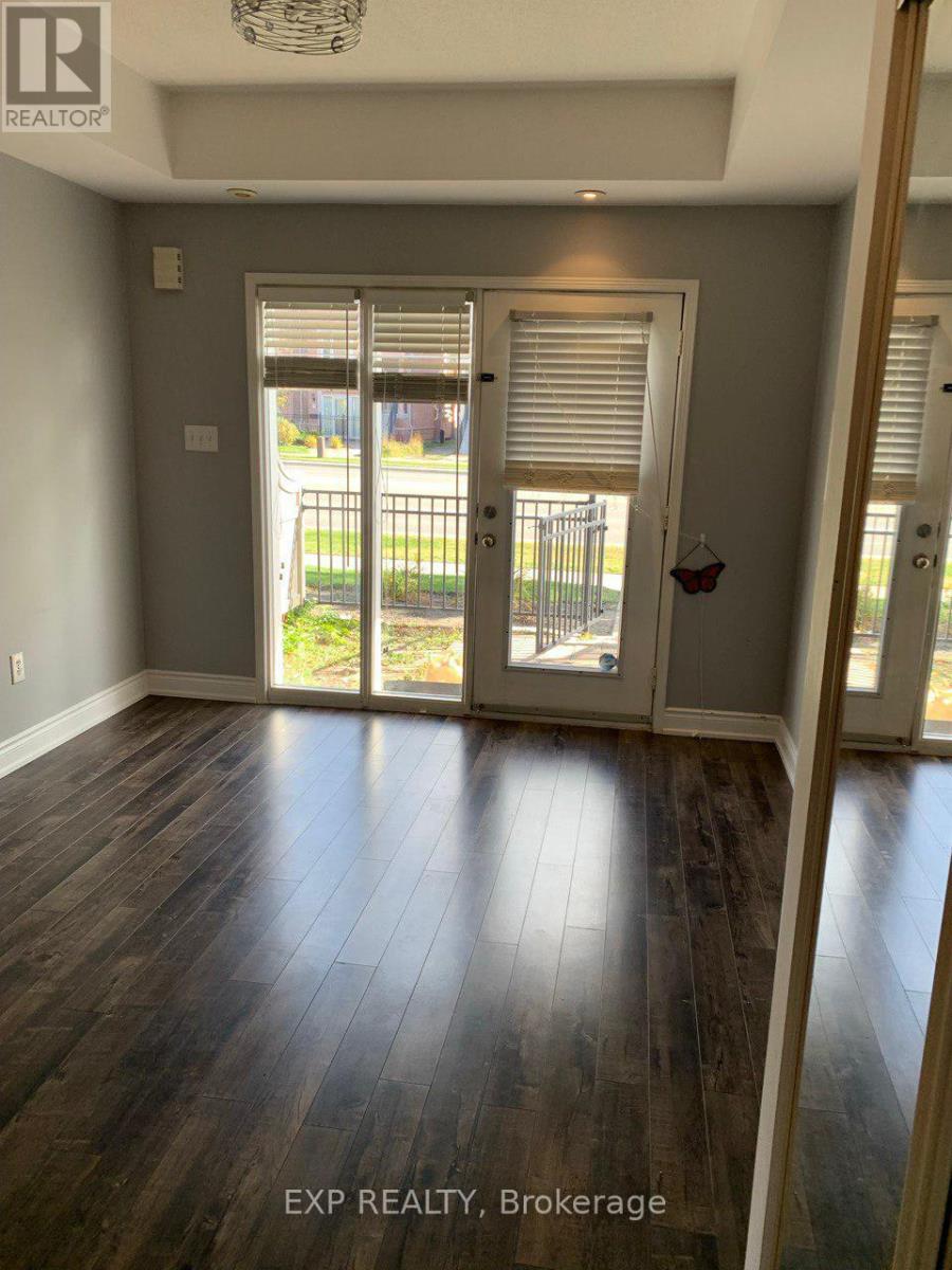 110 - 5035 Oscar Peterson Boulevard, Mississauga, ON - Indoor Photo Showing Other Room