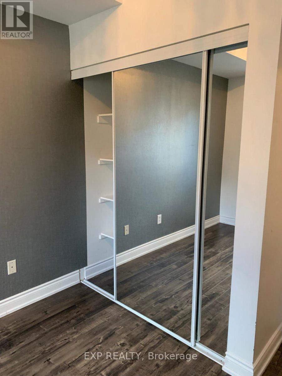 110 - 5035 Oscar Peterson Boulevard, Mississauga, ON - Indoor Photo Showing Other Room