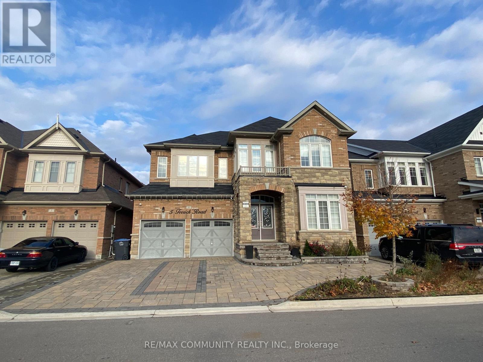 5 Terrick Road, Brampton, ON - Outdoor With Facade