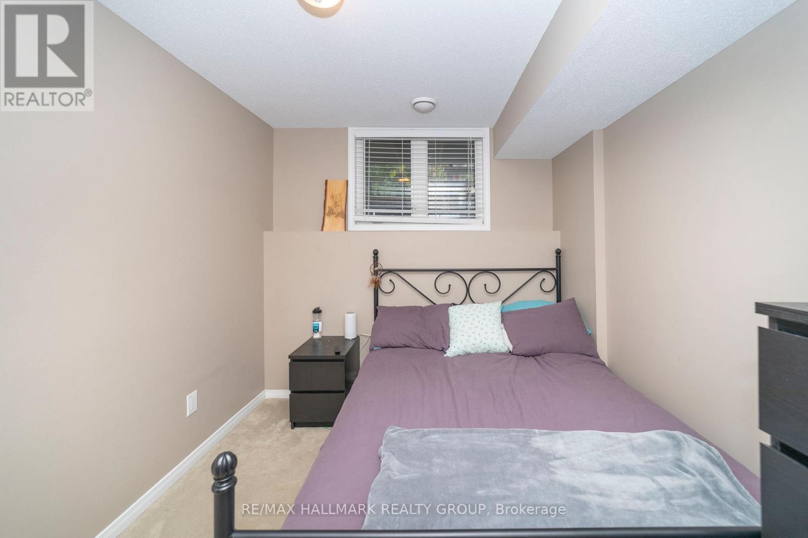 309 Galston Private, Ottawa, ON - Indoor Photo Showing Bedroom