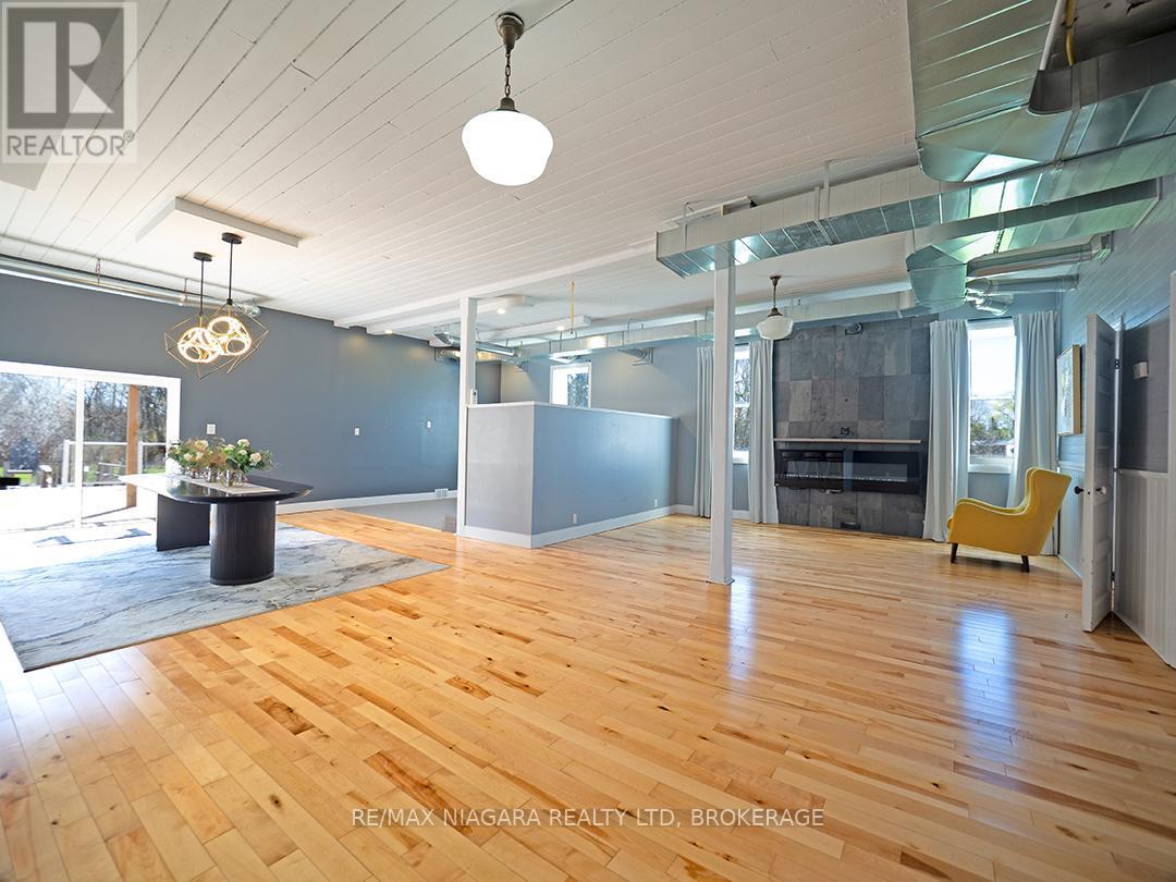 1561 North Shore Drive E, Haldimand, ON - Indoor Photo Showing Other Room