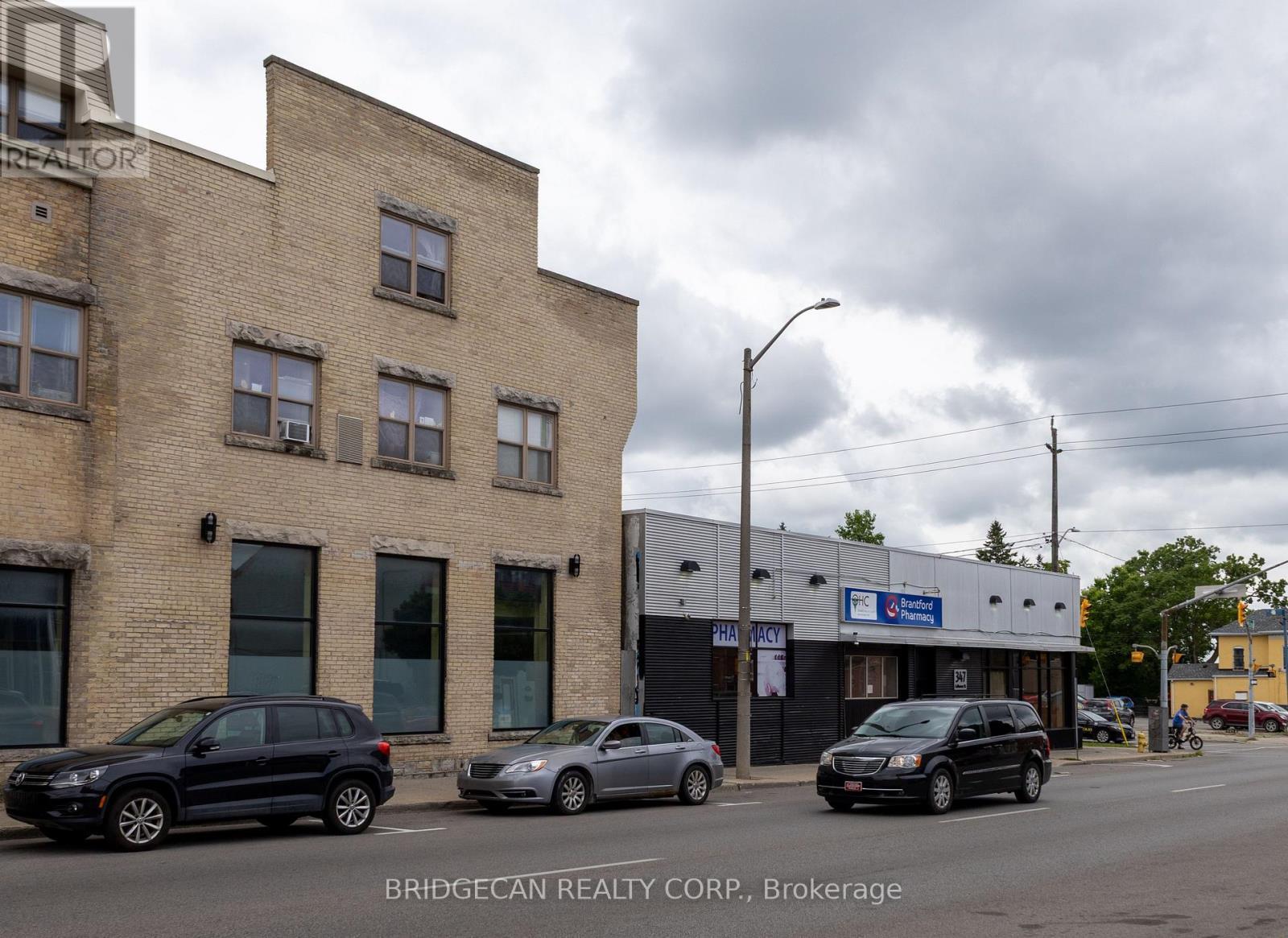 365 Colborne Street, Brantford, ON