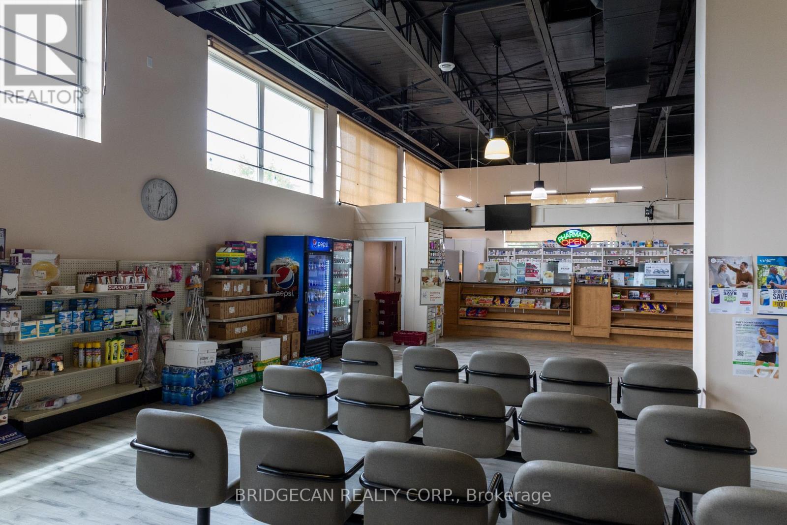 365 Colborne Street, Brantford, ON