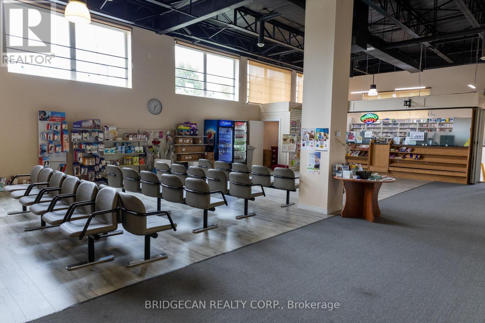 365 Colborne Street, Brantford, ON