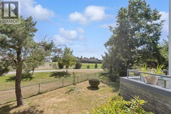 123 12873 Railway Avenue, Richmond, BC