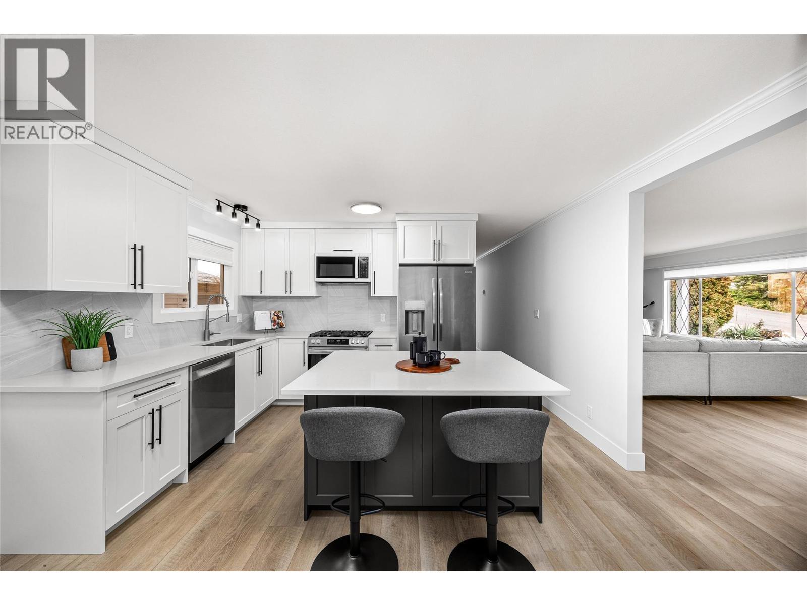 Fully Updated kitchen l Main level - 2757 Paula Road, West Kelowna, BC - Indoor