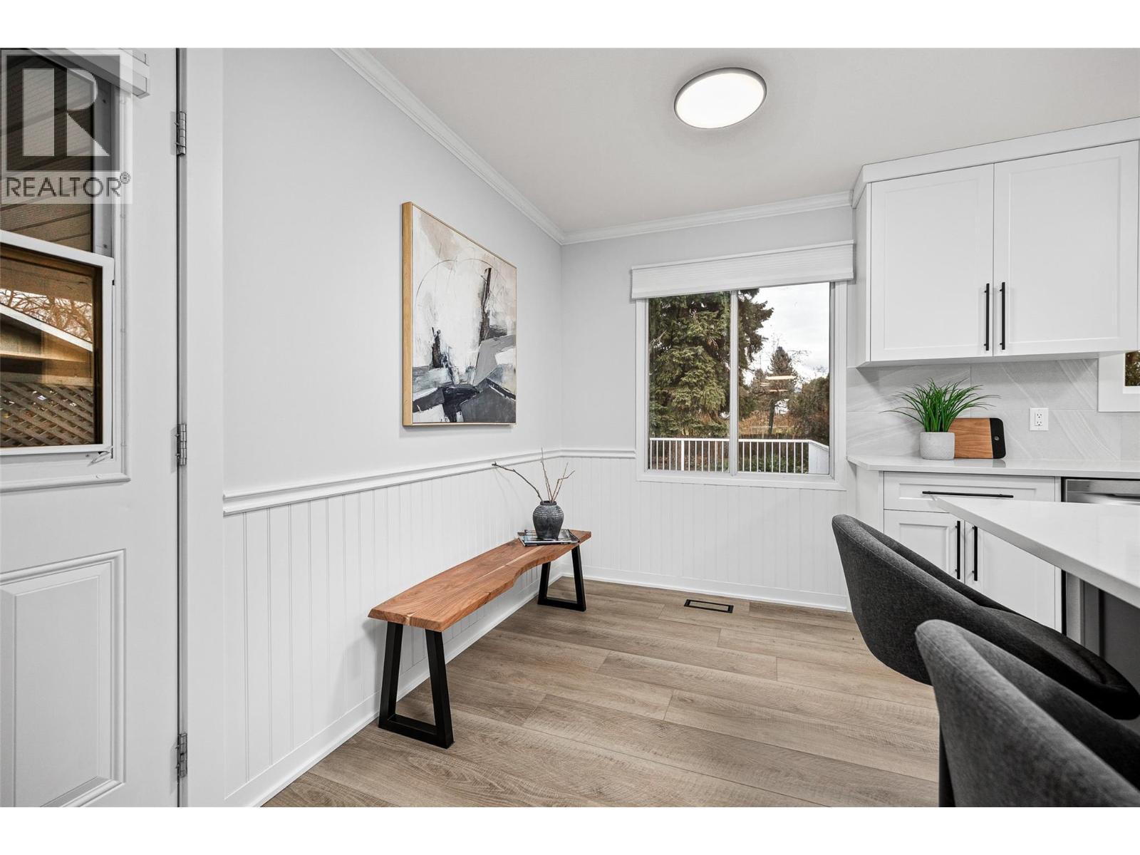 Breakfast nook l Main Level - 2757 Paula Road, West Kelowna, BC - Indoor