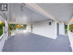 Covered Deck l Main Level -