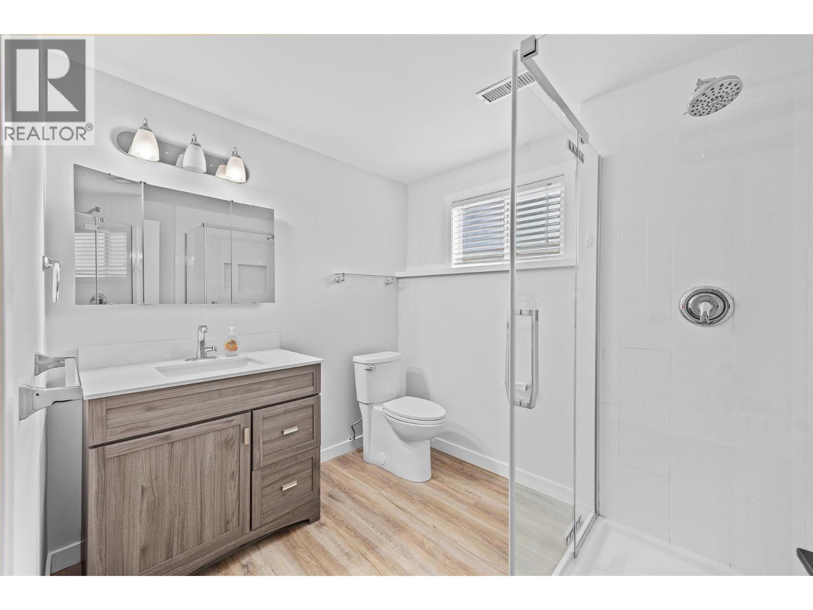 Bathroom #3 l Lower Level - 3 piece bathroom - 2757 Paula Road, West Kelowna, BC - Indoor Photo Showing Bathroom