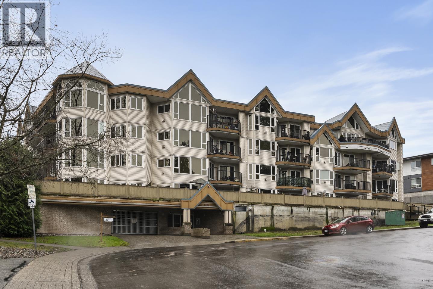 412 11595 Fraser Street, Maple Ridge, BC - Outdoor With Facade