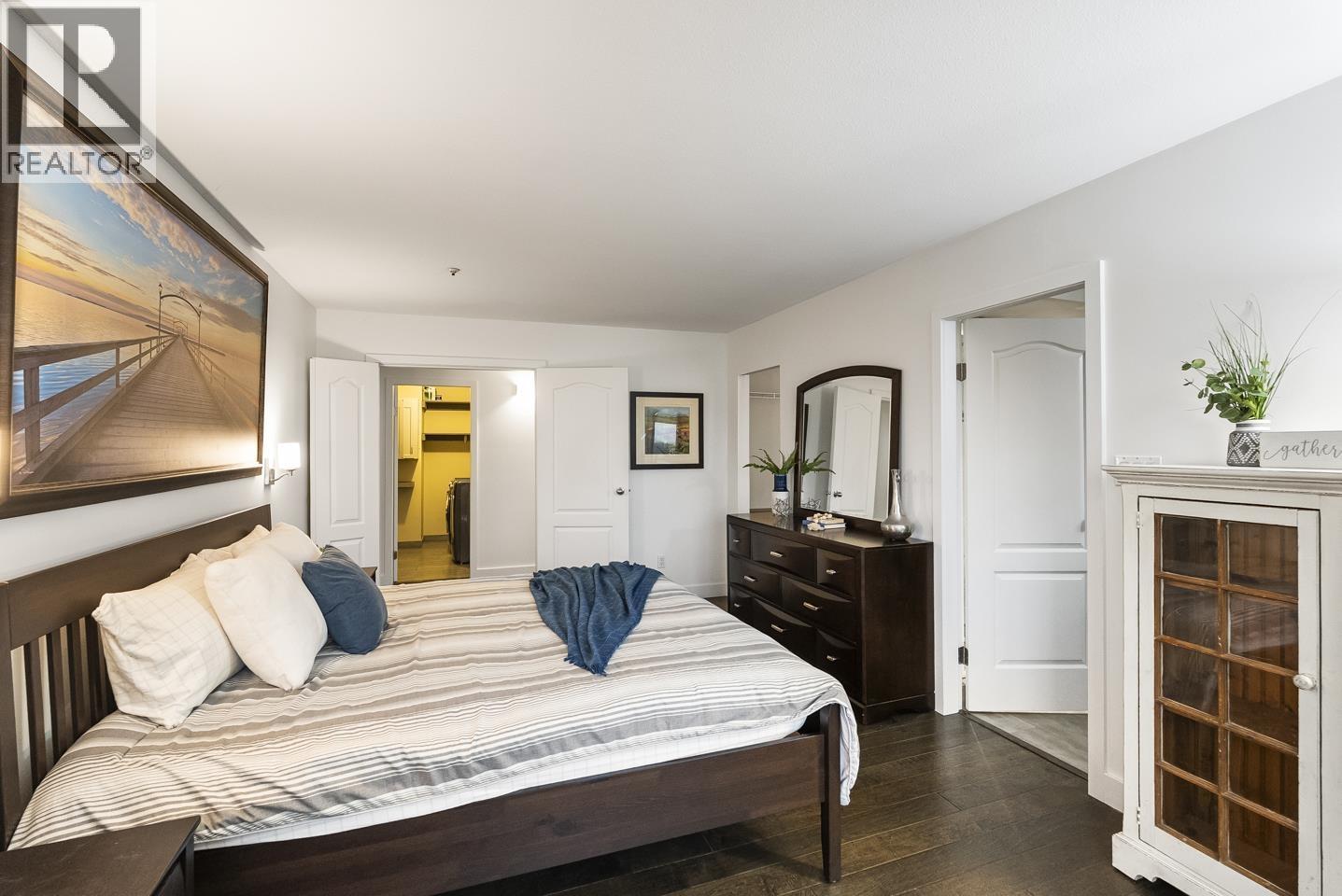 412 11595 Fraser Street, Maple Ridge, BC - Indoor Photo Showing Bedroom