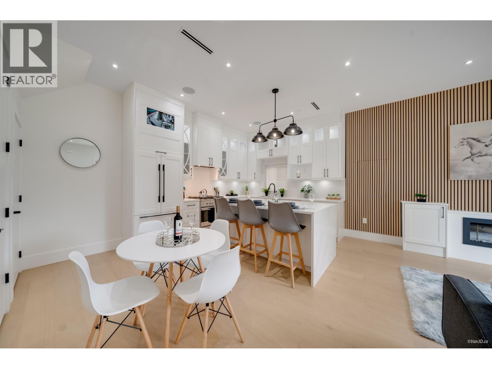 1 4463 Walden Street, Vancouver, BC