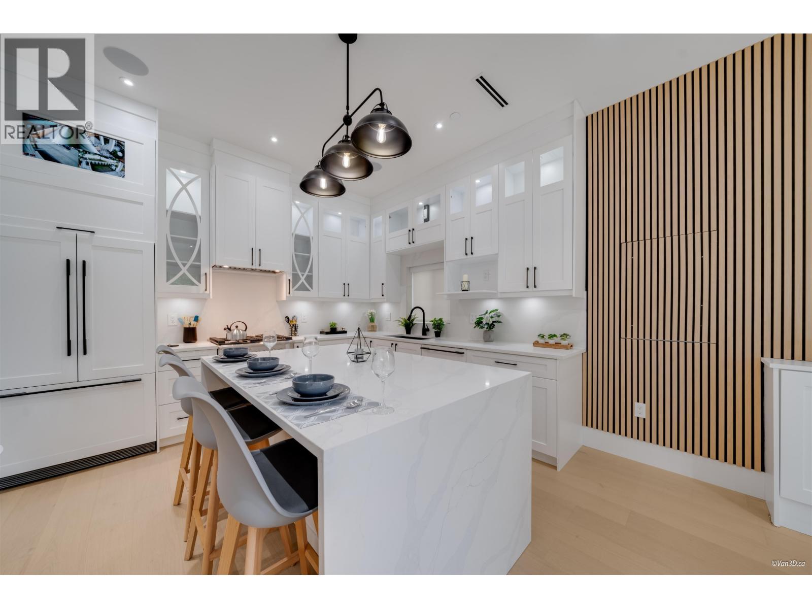 1 4463 Walden Street, Vancouver, BC