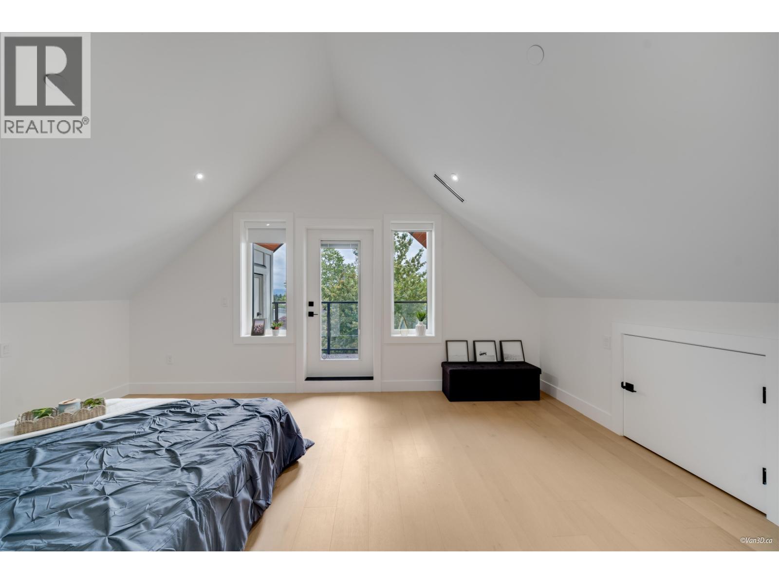 1 4463 Walden Street, Vancouver, BC