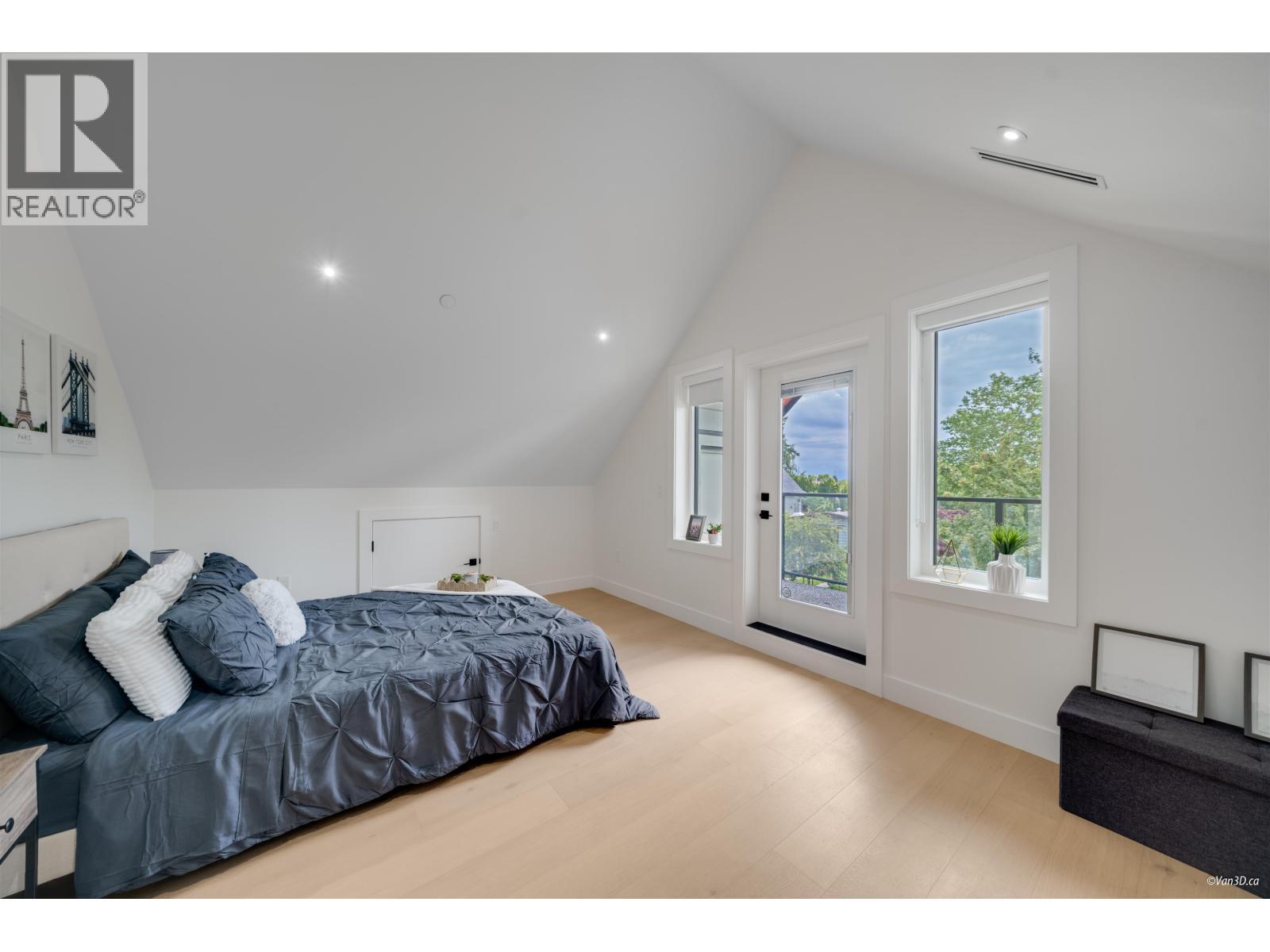 1 4463 Walden Street, Vancouver, BC