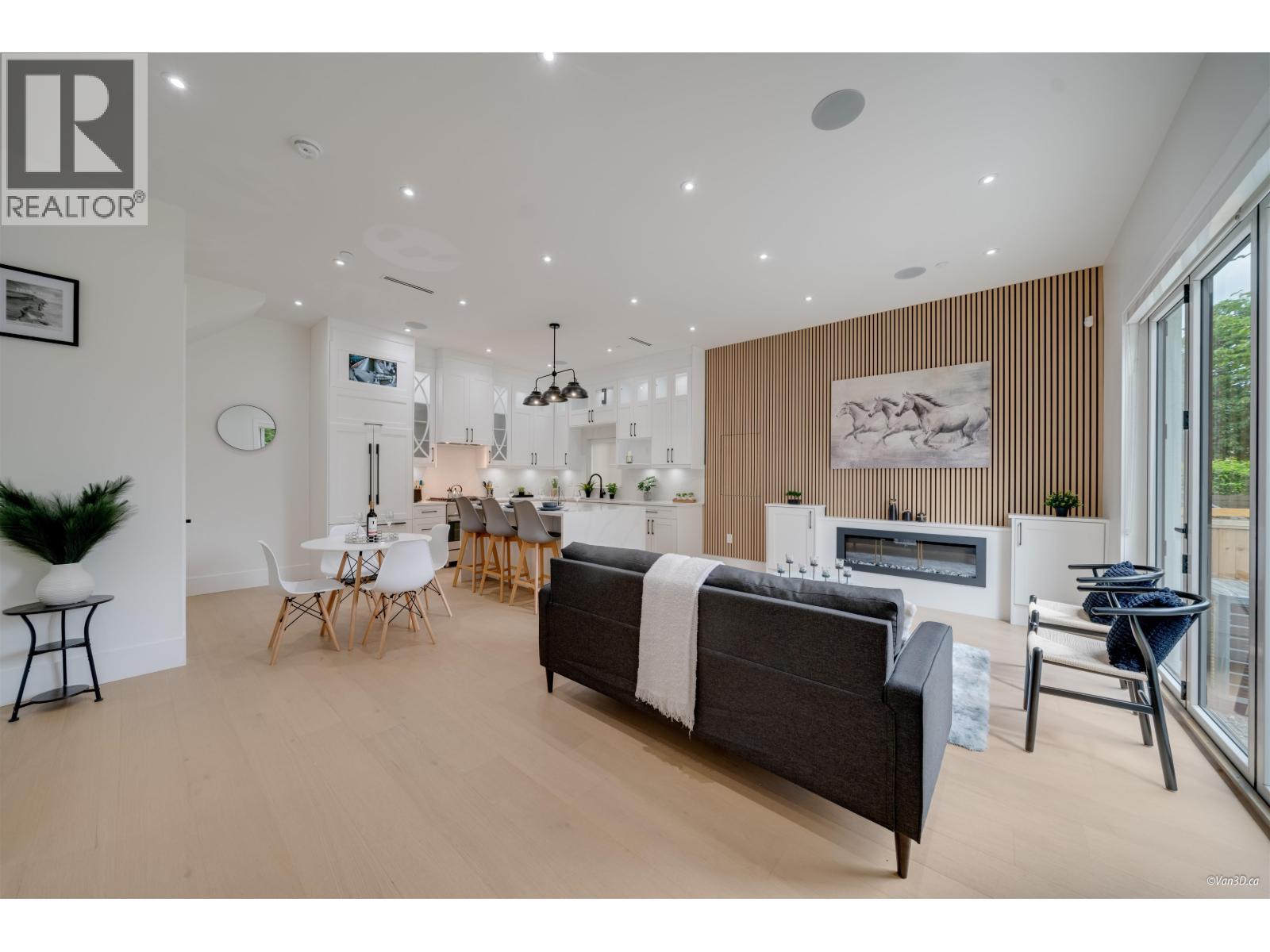 1 4463 Walden Street, Vancouver, BC