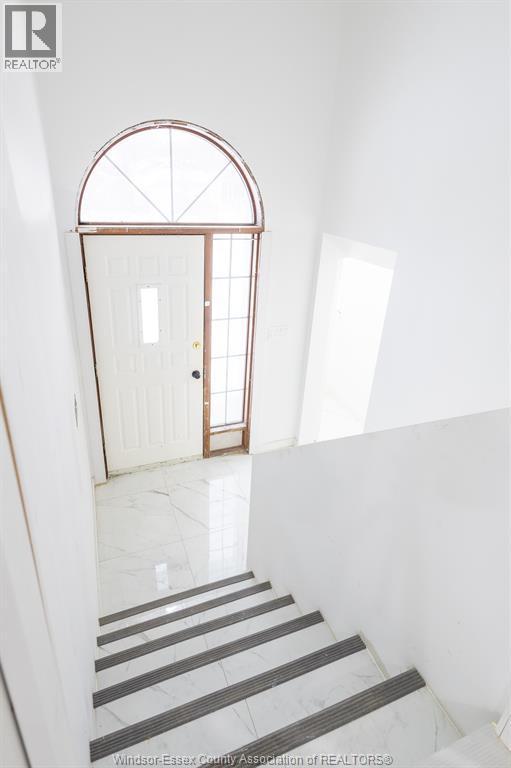 2941 Donnelly Street Unit# Main, Windsor, ON - Indoor Photo Showing Other Room