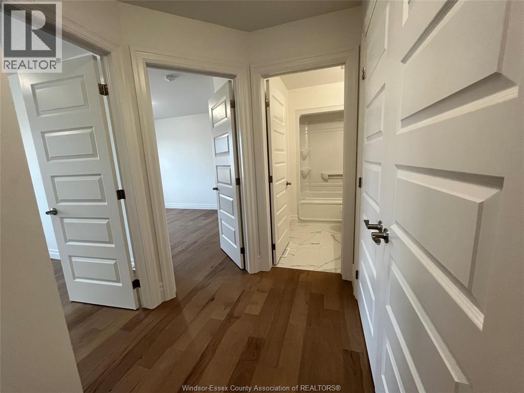 108 Jones Street, Essex, ON - Indoor Photo Showing Other Room