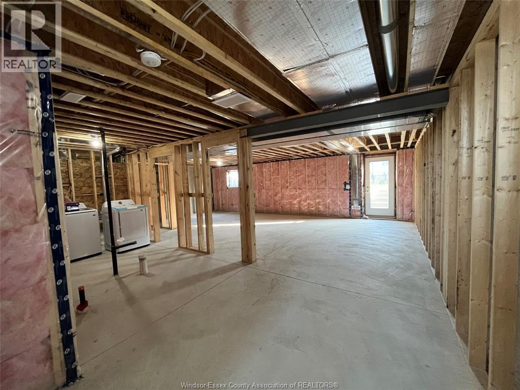 108 Jones Street, Essex, ON - Indoor Photo Showing Basement