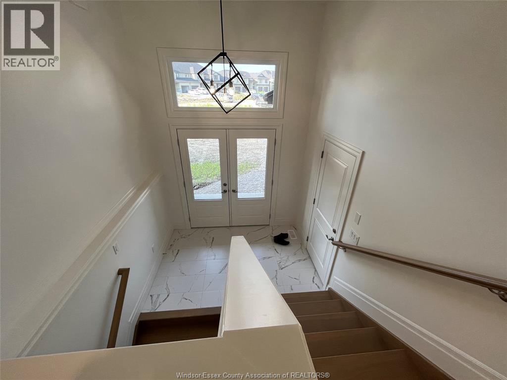 108 Jones Street, Essex, ON - Indoor Photo Showing Other Room