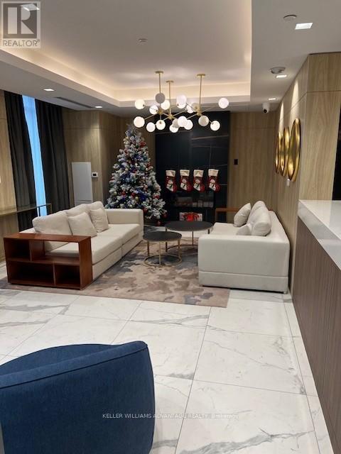 212 - 1010 Dundas Street E, Whitby, ON - Indoor