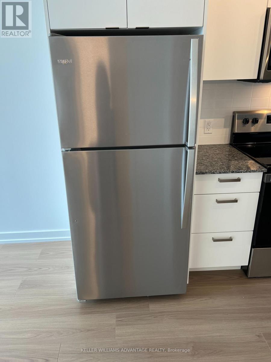 212 - 1010 Dundas Street E, Whitby, ON - Indoor Photo Showing Kitchen